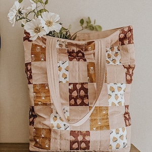 Reversible Riley Tote PDF Pattern (Includes Zipper Pouch Pattern) / Quilted Tote Bag/ Gingham Tote