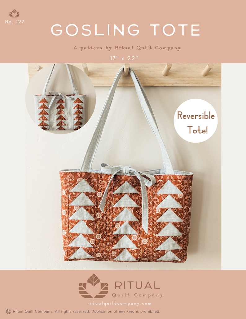 Peut inclure: Un patron de sac cabas r&eacute;versible, appel&eacute; "Gosling Tote", de Ritual Quilt Company. Le cabas mesure 43 cm x 56 cm et pr&eacute;sente un motif de patchwork dans des tons de brun et de blanc.