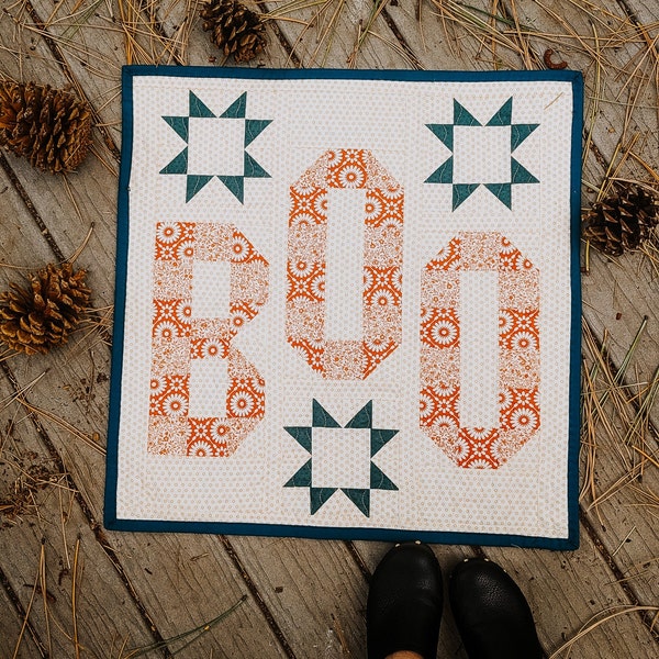 BOO Mini Quilt Pattern- PDF- Beginner quilt pattern Halloween