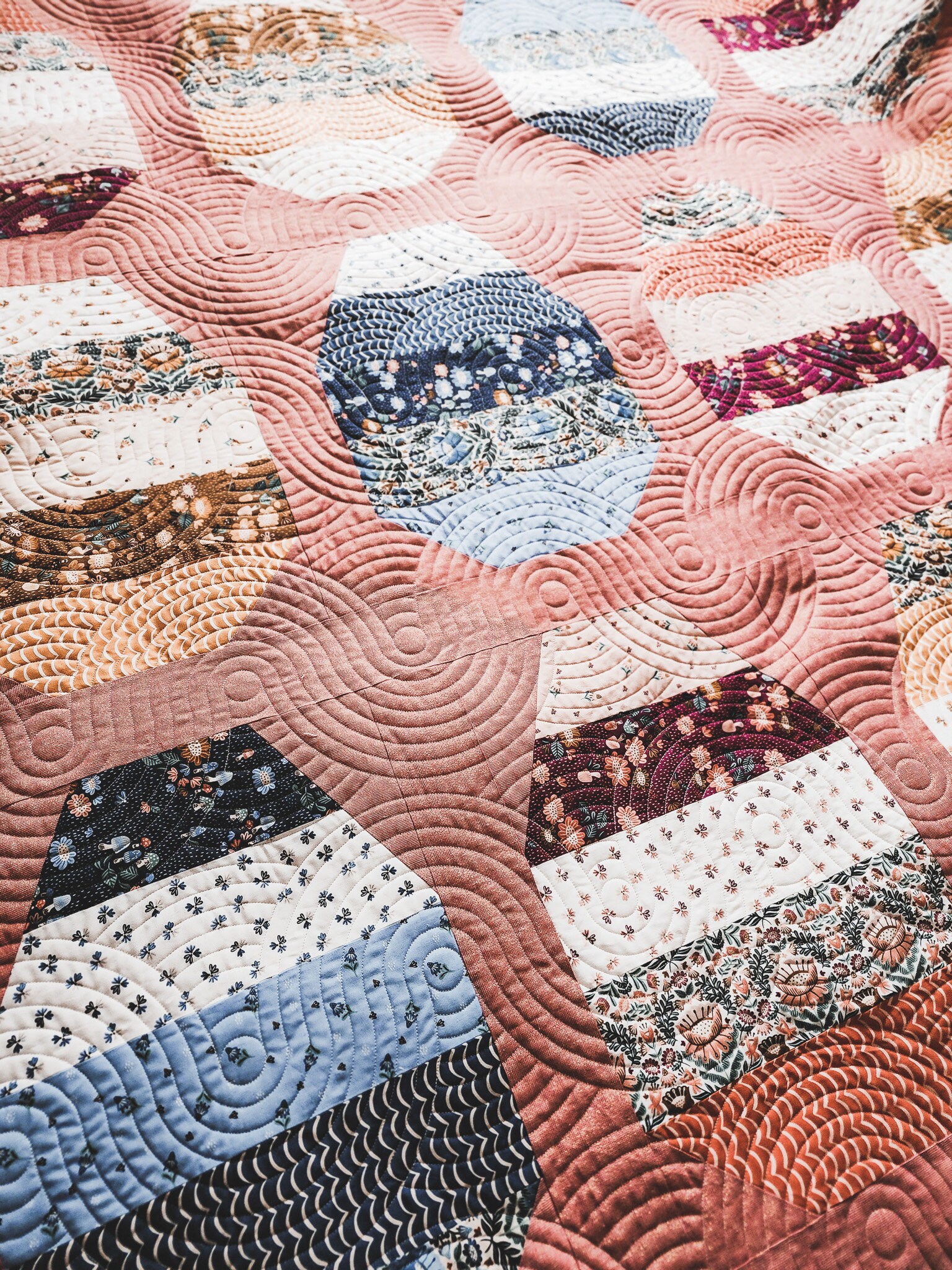 Folk Eggs Quilt Pattern PDF Pattern, Easter Egg Quilt, Beginner Quilt