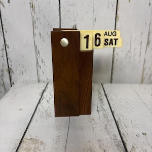 Mid Century Perpetual Desk Calendar
