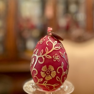 Handmade Beeswax Easter Egg Candle: Handpainted Pascha Decor