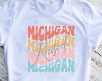 Michigan levantó la camiseta para las mujeres, camiseta retro de Michigan, el estado de los grandes lagos, la camisa del estado de la manopla, estado de Michigan, ropa de Michigan