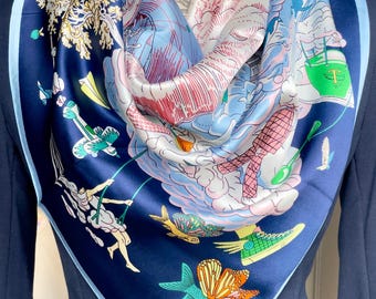 Foulard grand carré bleu claire en soie naturelle Mulberry  • écharpe en soie pour femme • cadeau de luxe pour Noël, Anniversaire