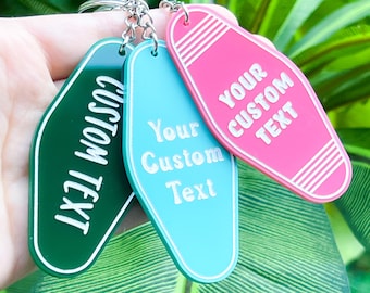 Custom Text or Logo Keychain, Retro Motel Keychain, Bulk Personalized Keys, Funny Hotel Gift, Retro Vintage key Tag, Name Party Birthday