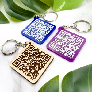 Custom Engraved QR Code Keychain, Website Business Card, Spotify Apple Music Song, Girlfriend Boyfriend Bestfriend Gift, YouTube Video