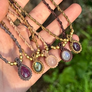 Minimal Crystal Pendant, Macrame Gemstone Necklace, Amethyst, Labradorite, Moonstone, Rose Quartz, Boho Jewelry