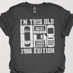 Funny Retro Birthday T-Shirt | I'm This Old Vintage Shirt | Funny Gift for Old School Tech Nerds and Friends | Year of Birth 1986 Outfit