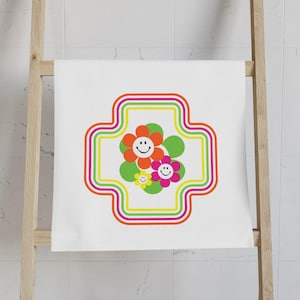 Buntes Gänseblümchen-Handtuch mit Smiley-Gesichtern, lustige Küchendekoration, Geschenk für Gärtner, Sommer-Vibe, helles Badezimmeraccessoire
