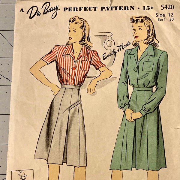 1940s Du Barry 5420 Blouse and Pleat Skirt Vintage Pattern Size 12 Bust 30