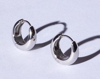 Waterproof Silver Chunky Hoop Earrings: Stainless Steel, Hypoallergenic (11mm)