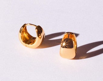 18k Gold Plated Wide Hoop Earrings - Everyday Gold Chunky Pillow Hoops - Tarnish Free Jewellery