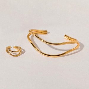 18k Gold 'Rhythm' Ring and Bangle Set – Minimalist Tarnish Free Jewelry