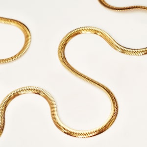 3mm Thick 18k Gold Snake Necklace - Dainty Herringbone Necklace - Adjustable Flat Choker Chain - Gifts for Her - Tarnish Free Jewellery