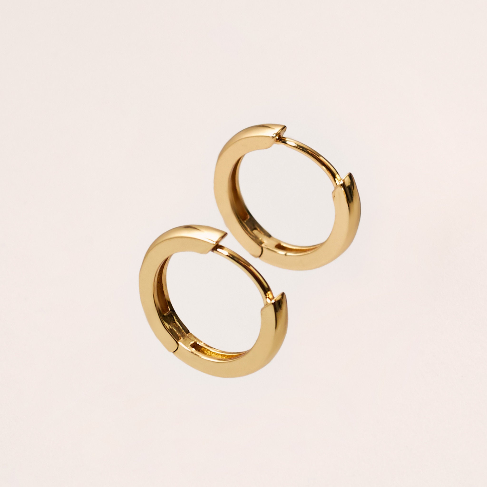18K Gold Plated Everyday Huggie Hoops - Tiny Delicate Earrings Dainty Simple Hoop Gifts For Her UK Elegant