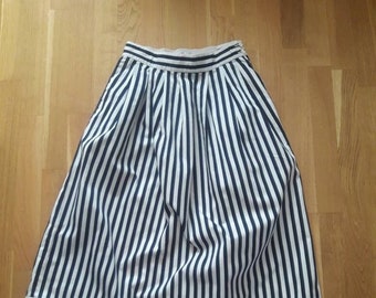 Vintage Blumarine skirt stripe white black