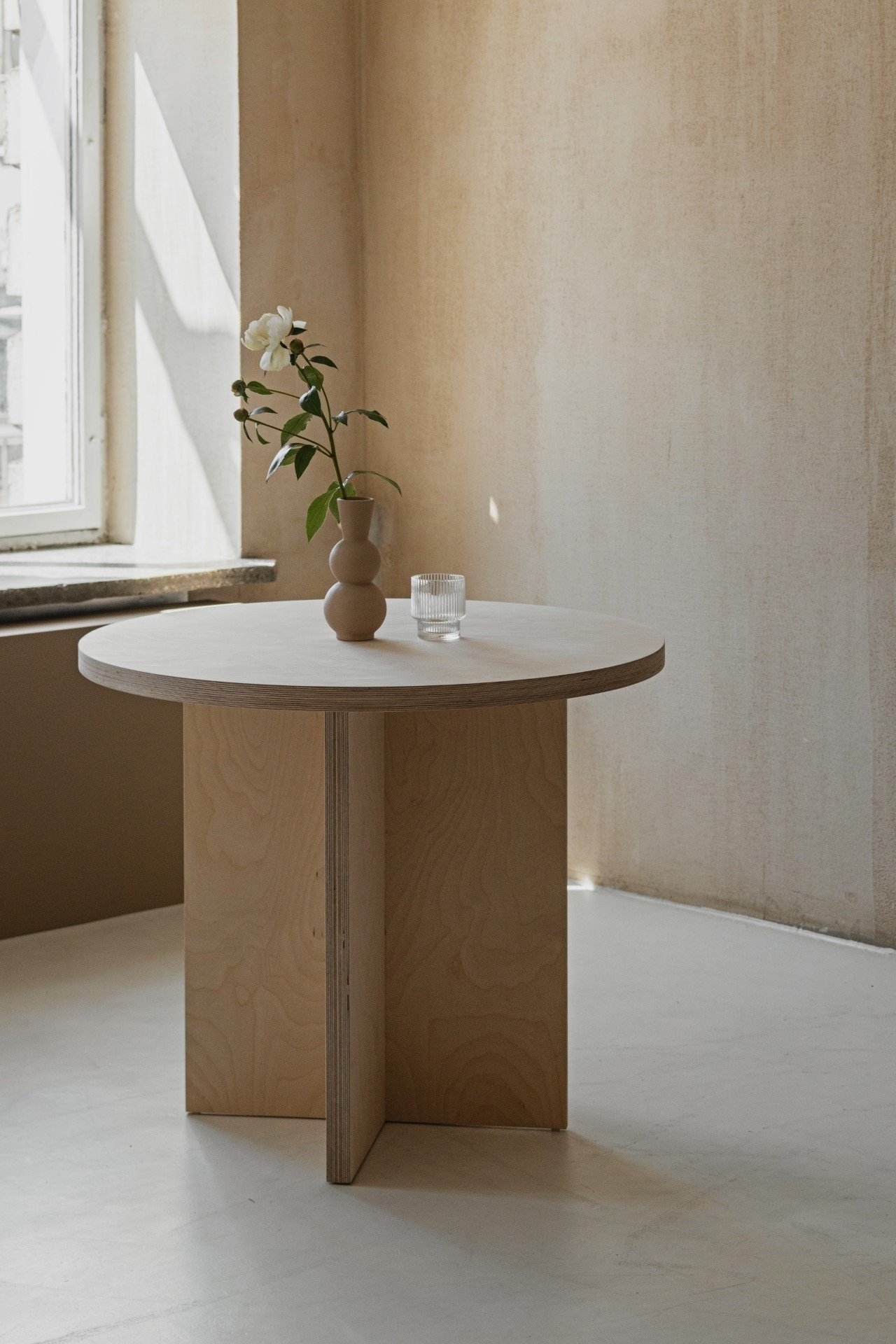 テーブル・チェア・ハンモック hxo design round table hxo Round Table Natural 公式 ストア