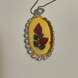 Vintage Victorian Flower Pendant Necklace