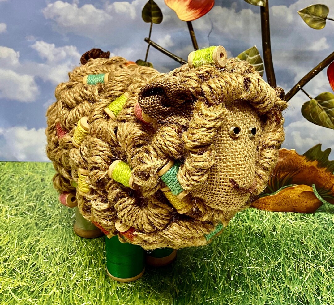 Vintage Craft Sheep of Threaded Spools W/ Large Wooden Sewing Spool ...