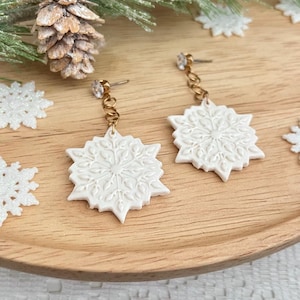 Sparkly Snowflake Earrings | Christmas Jewelry | Holiday Earrings | Hypoallergenic Jewelry | Holiday Gifts