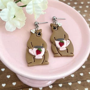Boucles d&#39;oreilles ours kawaii | Bijoux de noyau de chalet | Pâte polymère | Animal de la forêt | Mode fantaisiste | Oreilles sensibles