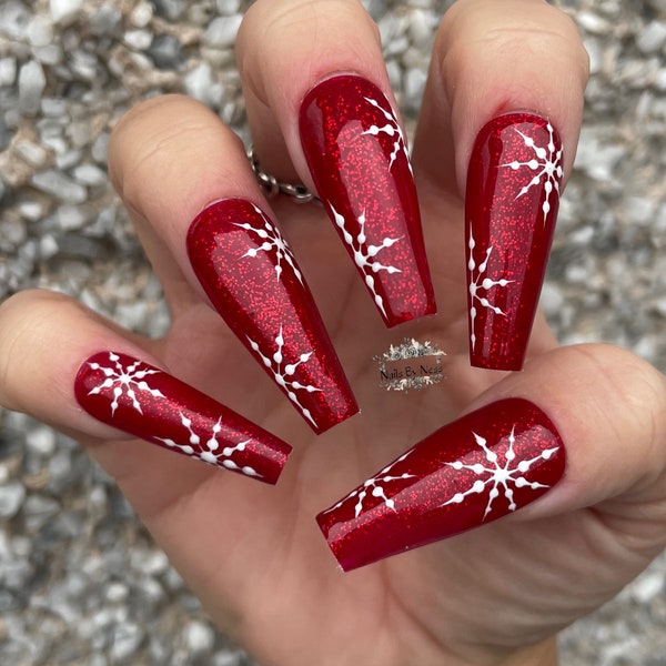 Appuyez sur les ongles | Flocons de neige rouges scintillants peints à la main faux ongles | Jeu de 10 bâtons sur ongles