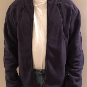 Full length zippered, dual pocket fleece jacket for dialysis, chemo or infusion treatments. (Navy Blue)