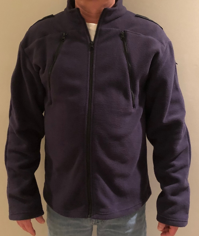 Fleece Jacket for Dialysis or Chemotherapy Treatments That Supports