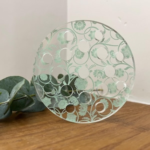 Halliesphere SAGE GREEN 10cm Eco Recycled Flower Holder, Sustainable Stem Holder, Flower Frog Ikebana Flower Arranging letterbox post
