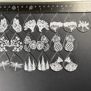 レーザー刻印ティアドロップキャストアクリルイヤリングDIY 10セット（金具は含まれません）
