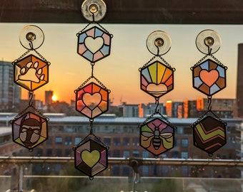 Diseño de vitral de resina estilo Pride Hex