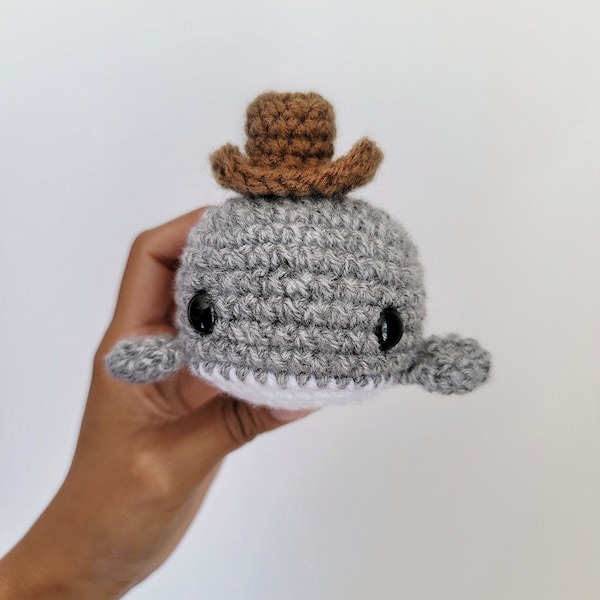 Crochet Whale Plushie, Whale with Cowboy Hat, Cute Funny Gift, Small Stuffed Whale Toy, Mini Fish crochet, Crochet Baby Shark, Western Theme