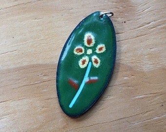 Green Flower Pendant, Green Pendant, Enamel Pendant, Enamel Flower Pendant, Green, Pendant,  Enamel, Handcrafted