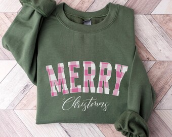 Pink Christmas Sweatshirt Merry Christmas Crewneck for Women Xmas Holiday Shirt Christmas Aesthetic Gift for Christmas Lover Plaid Christmas