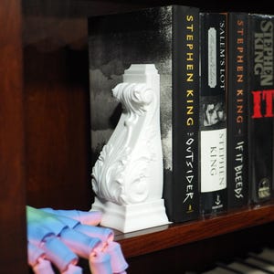 Ornamental & Stylish Bookend | Elegant Home Decor | Custom Color Options | Single or Set | Perfect for Book Lovers | Modern Office Decor