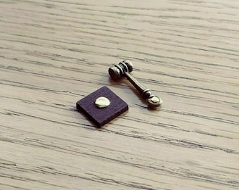 1/12 dolls house miniature Handmade Judges Gavel & Block Stand Table Office Hammer Study mallet