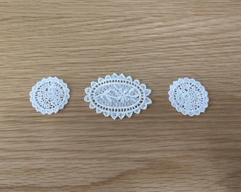 2x real material Lace crochet style Doilies / Placemats or Large Table Centrepiece cloth mat Dolls House Dressing table Coffee plant pot mat