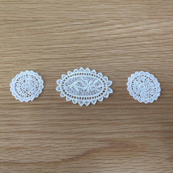 2x real material Lace crochet style Doilies / Placemats or Large Table Centrepiece cloth mat Dolls House Dressing table Coffee plant pot mat