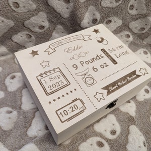 Personalised new baby box, baby keepsake box, personalised gift box, wooden baby box, baby shower gift, baby gift set, baby memory box