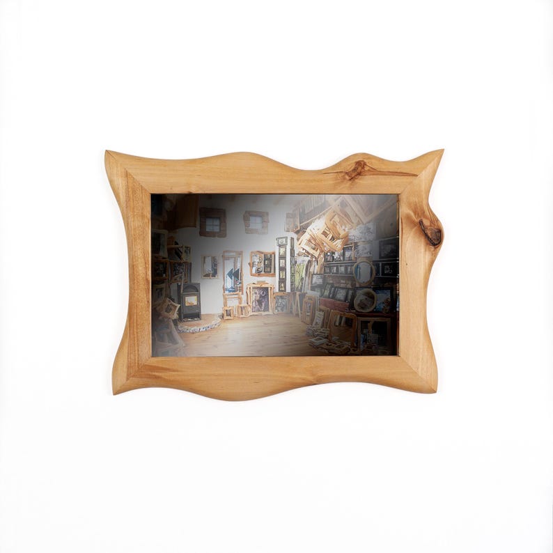 Wandspiegel aus Holz, Spiegel mit Holzrahmen Unikat handgefertigt aus Birke 20x30 cm, Holzspiegel organische Form, rustikaler Spiegelrahmen Naturfarben