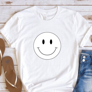 Smiley Face Shirt, Smiley Face T-Shirt, Smile Shirt, Women&#39;s Shirt, Shirts for Women, Happy Face Shirt Smiley Face