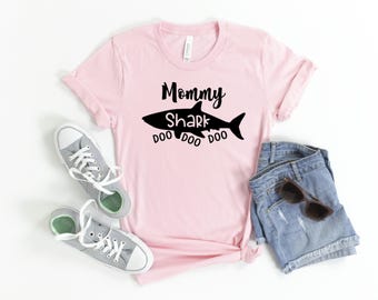 Chemise Mommy Shark : T-shirt Révélation de grossesse - Mélange de coton doux