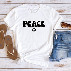 Peace Sign T-Shirt: Retro Hippie Peace Symbol Tee