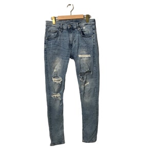 Vintage H M Jeans Blue Wash Skinny Distressed Denim Pants W30 Vintage H M Skinny Distressed Denim Pants Blue Colour Made in Pakistan
