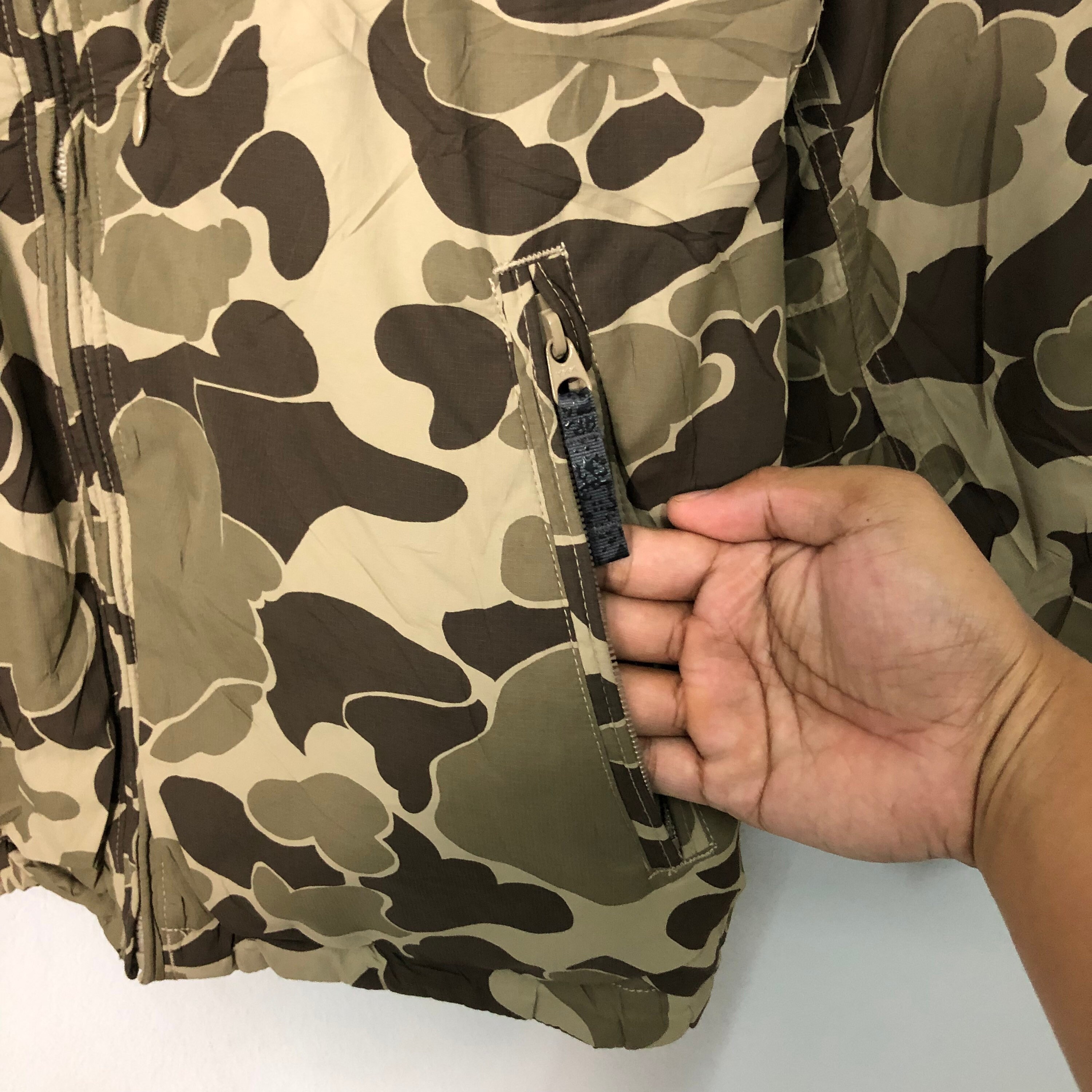 Vintage Columbia Sportswear Company Reversible Camo Zipper up 