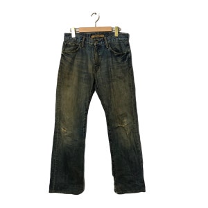 Vintage Uniqlo Original Basic Distressed Denim Pants W31 Vintage Uniqlo Original Basic Distressed Denim Pants Blue Colour W31