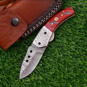 Handmade Damascus folding knife with lock, Damascus Steel Folding Knive Pocket Knife for Men Women, Anniversary Gift For Men & Dad