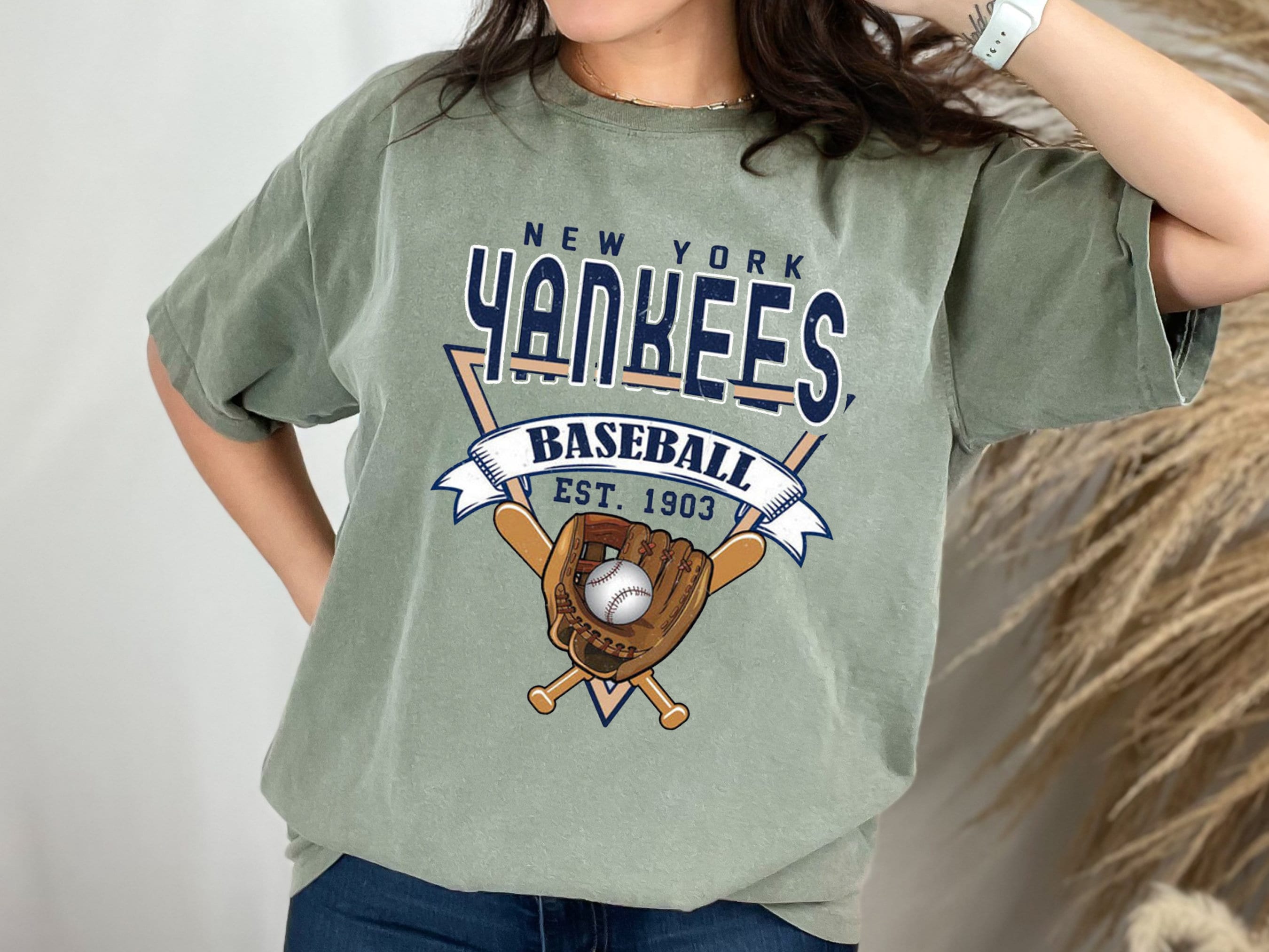 Cleveland Guardians Est 1901 Legend Established T-Shirt MLB Baseball Size  S-5XL