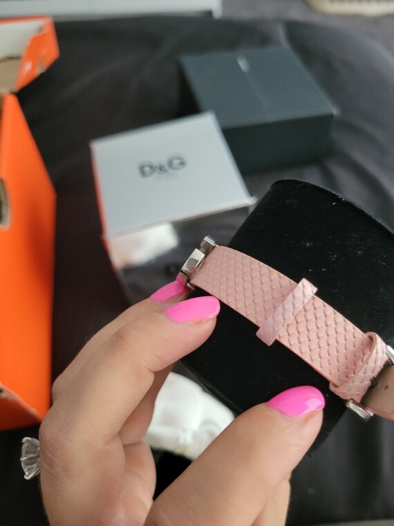 D&G I ♥ D&G 時計 ピンク s-l400.jpg