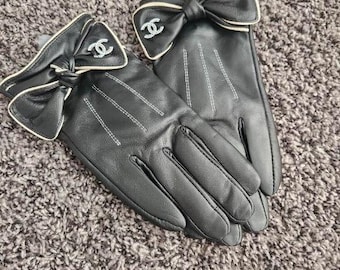Vintage Chanel Gloves with Bows